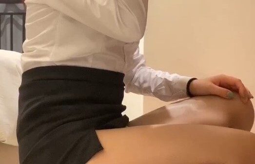 Sex địt em Thư Ký biết cách chăm sóc sếp chu đáo