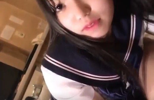 Em học sinh BJ cực cuốn