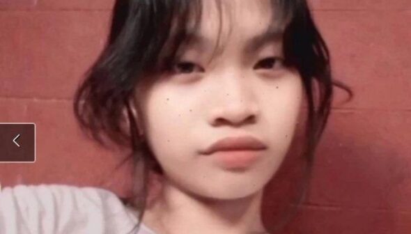 Gạ chat sex em gái bé nhỏ nhưng cực kỳ damdang