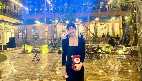 Clip sex Em Hải Yến 2k3 đã xinh lại còn damdang