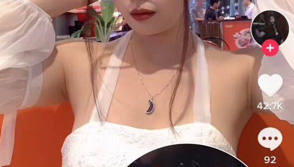 Tuyệt phẩm Mộc Lan 2k2 – Elena Black