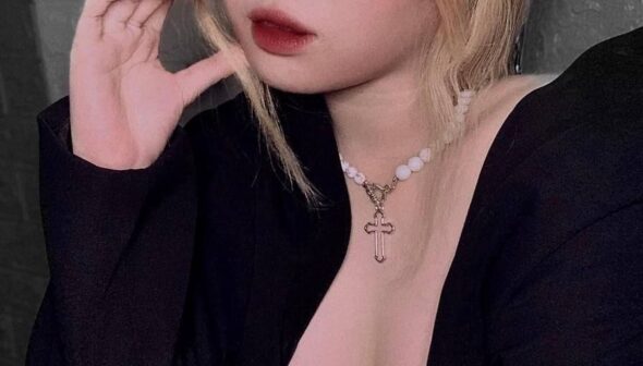 Clip em Ngân xinh dâm đít to, chống tối cổ