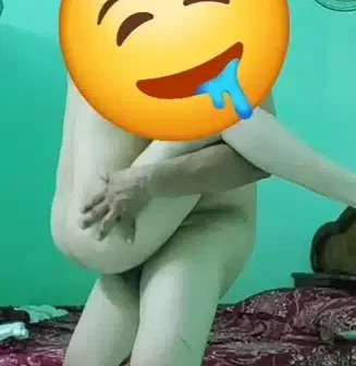 Thế dục buổi sáng sớm cùng với vợ yêu